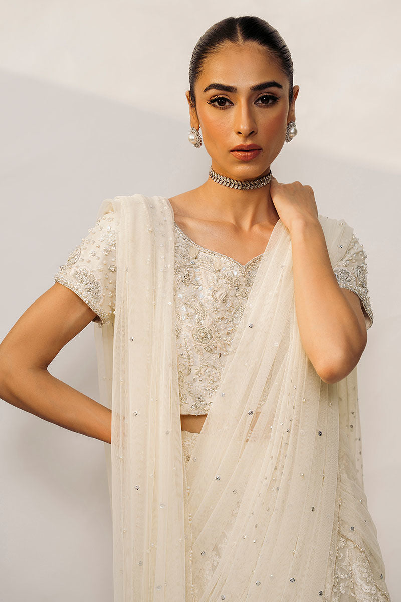 Amna Arshad - Freeisha