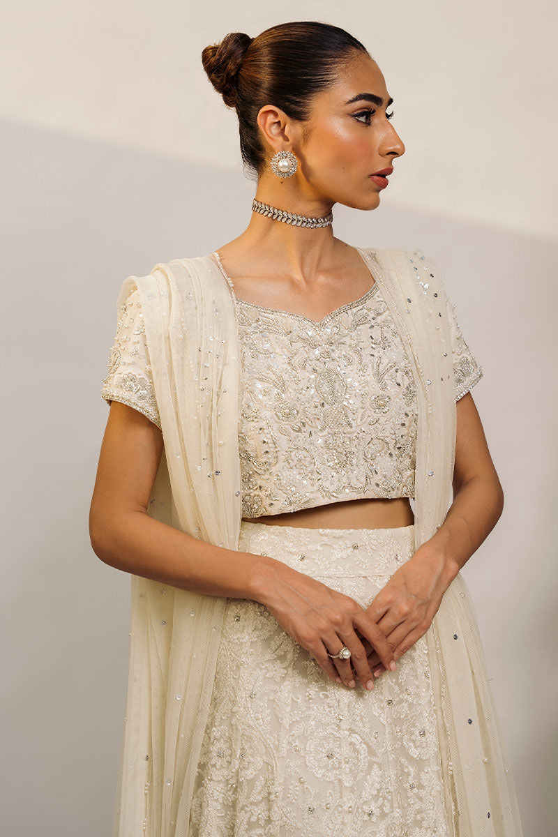 Amna Arshad - Freeisha