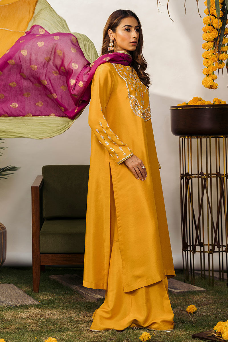 Amna Arshad - Areeisha