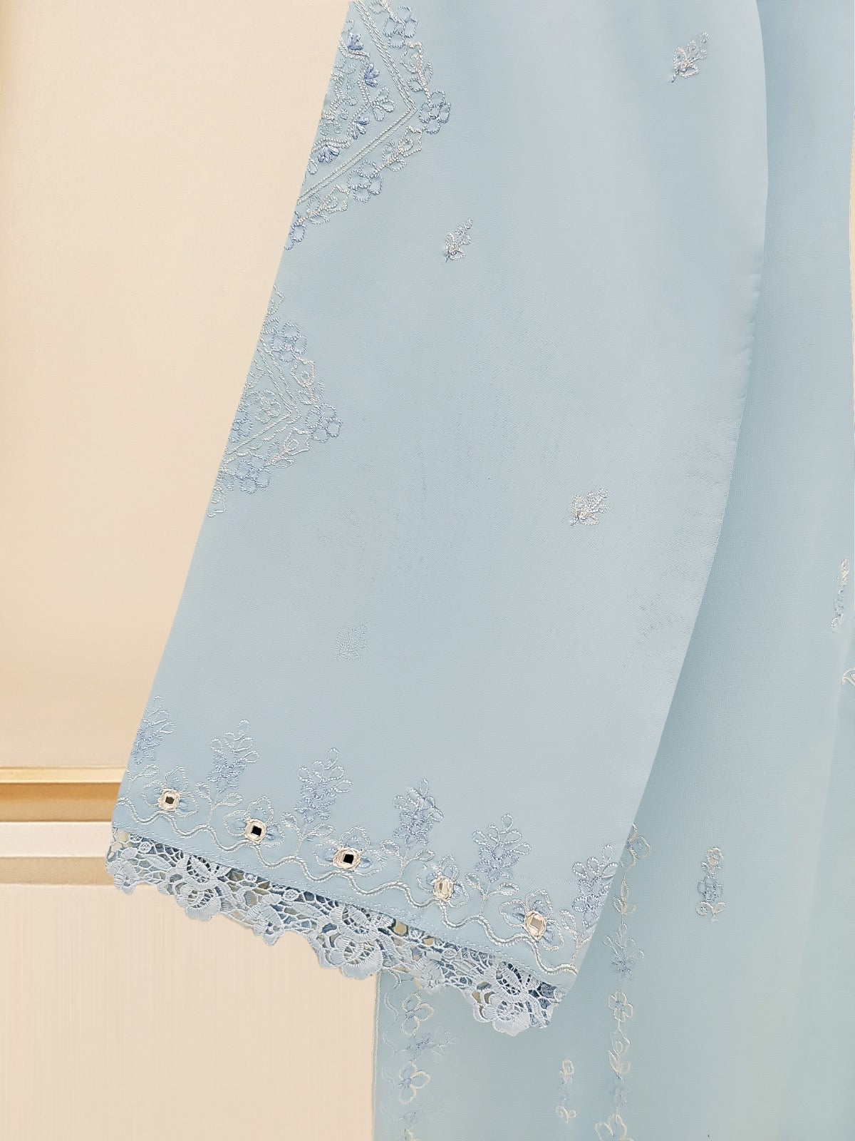 2 Piece - Embroidered Lawn Suit S109562
