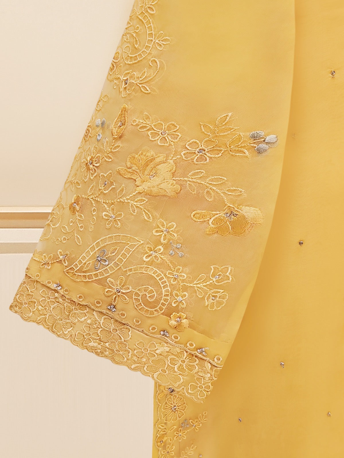 3 Piece - Pure Organza Embroidered Suit S109309