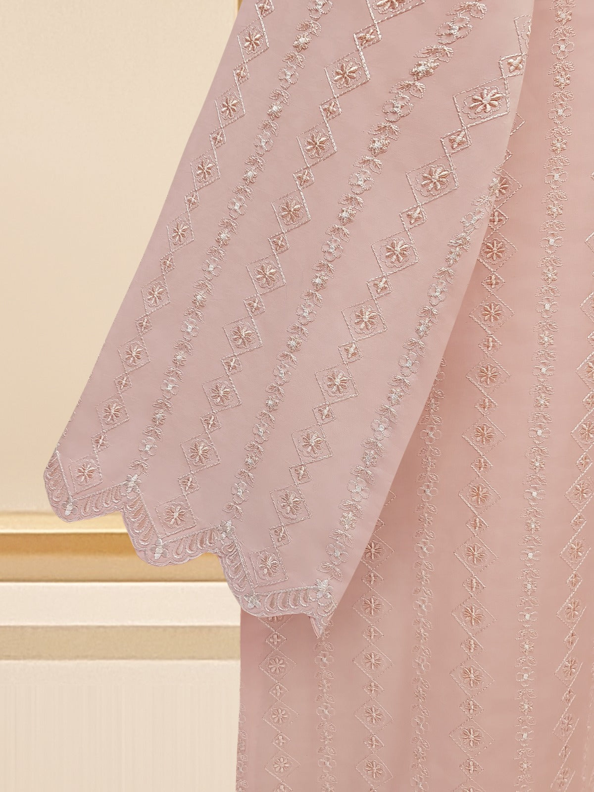 Embroidered Lawn Shirt S109498