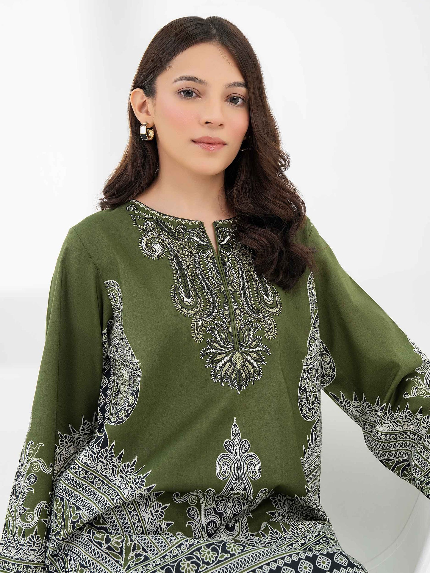 Cambric Co-Ord Set-Embroidered (Pret)
