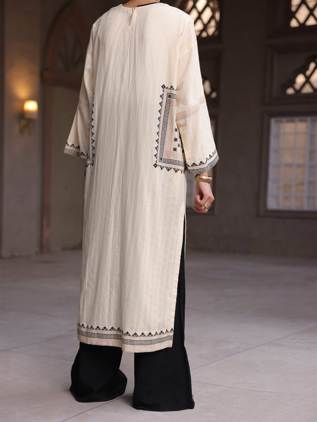 Off White Dobby Tunic - AL-LK-910
