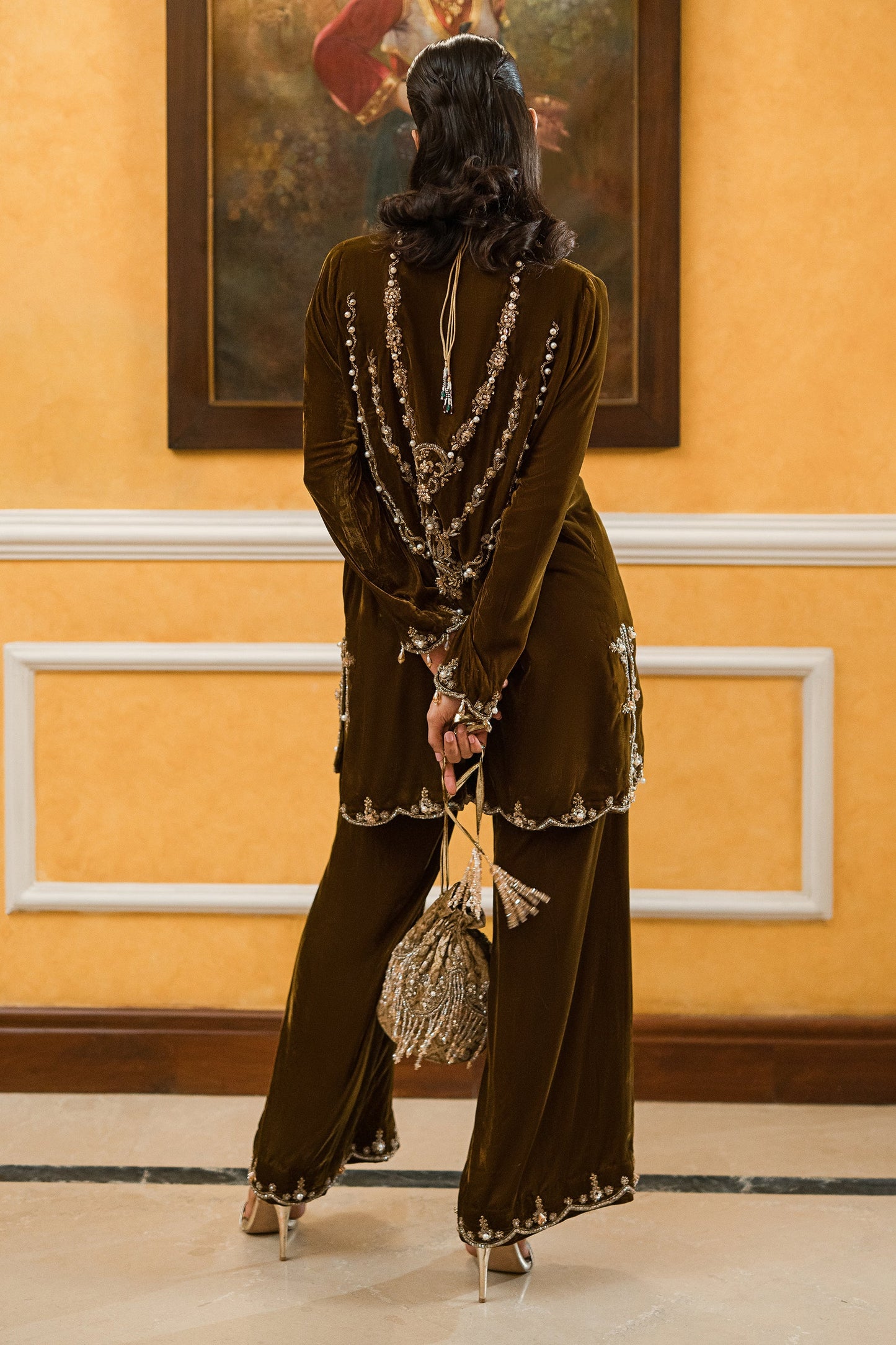 Amaara Khan-Statment Olive Brown