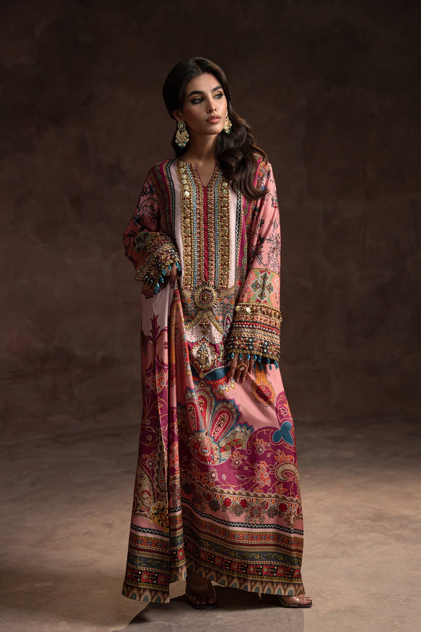 Amaara Khan-Eastern Majest Kaftan