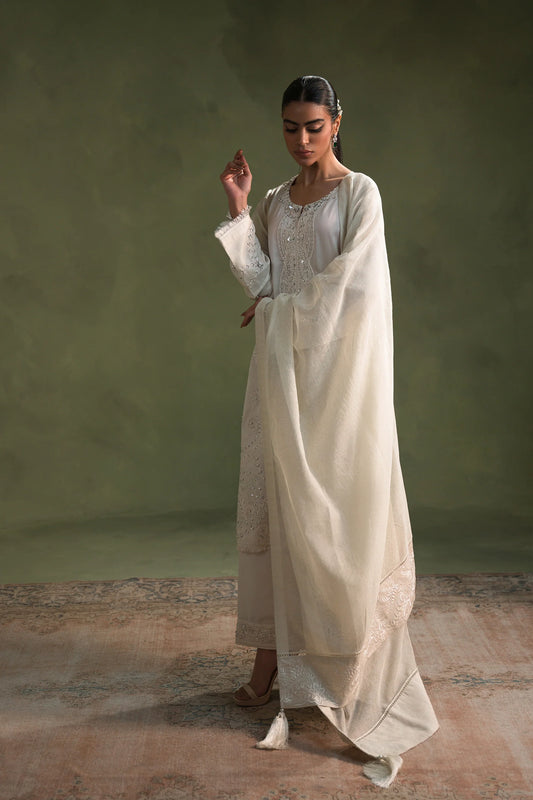 Amaara Khan - Creamy White Elegance