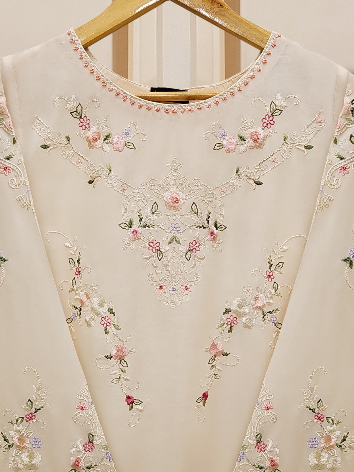 Pure Embroidered Cambric Shirt S109817